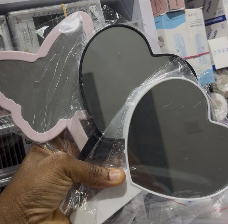 Medium Lash Mirror